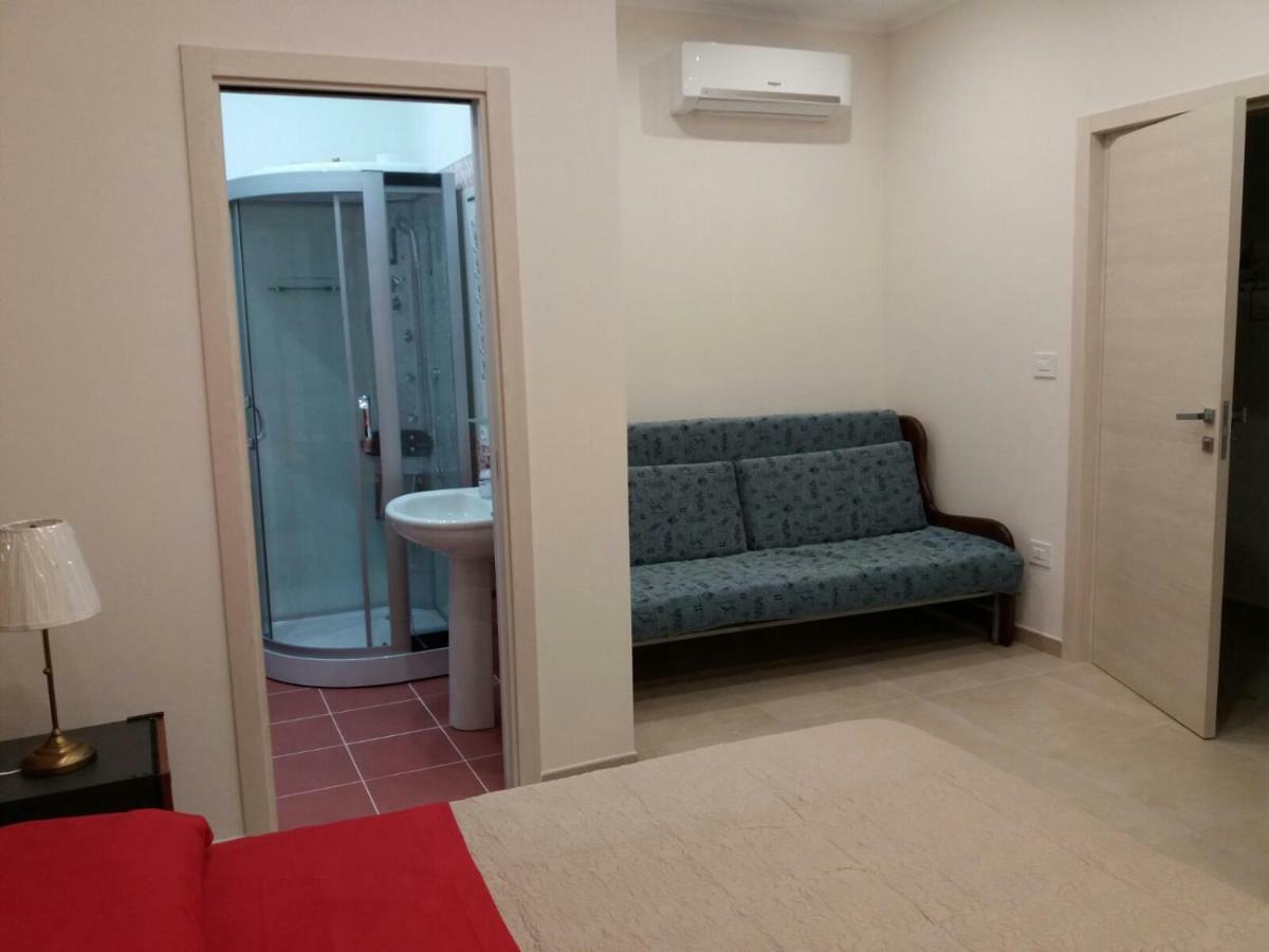 La Dimora Di Vituccio B&B อาเวตรานา ภายนอก รูปภาพ